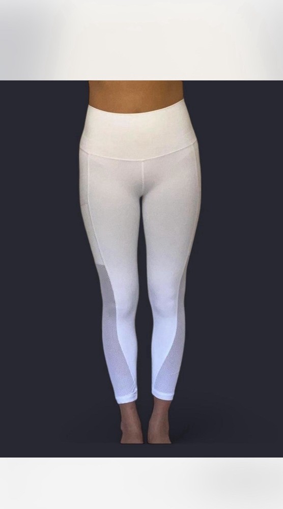 Aerie High Waisted Legging in White for a Flattering Fit