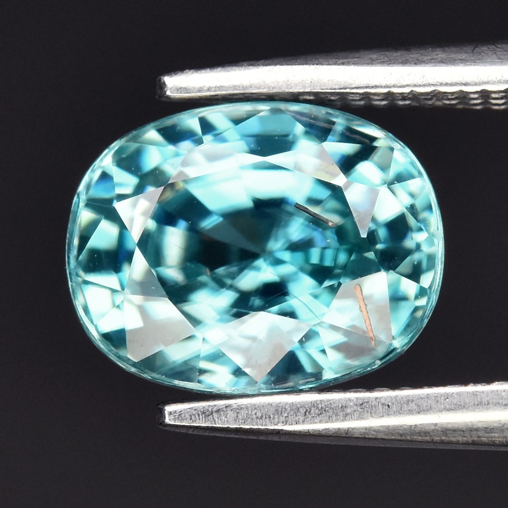 💎 2.63ct VS Oval Natural Greenish Blue Zircon - Gentle Heat Cambodia Gemstone