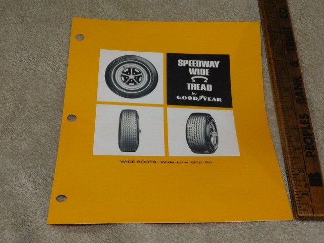 ORIGINAL NEAR MINT 1967 GOODYEAR SPEEDWAY WIDE TREAD TIRES 4 PAGE INFO BROCHURE