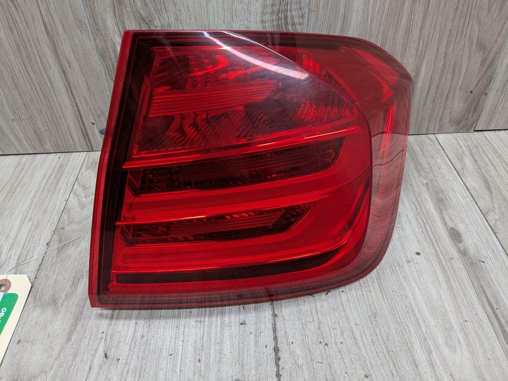 12-15 OEM BMW F30 F80 328 335 M3 Rear Right Passenger Side Outer Tail Light Lamp