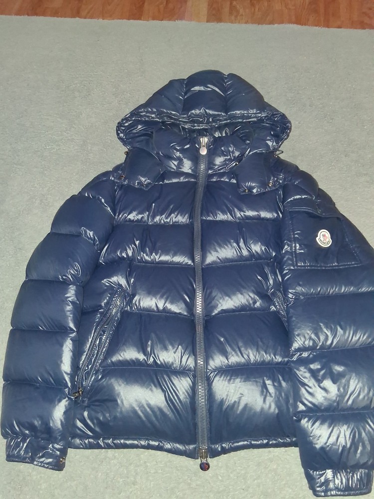 Moncler Maya Navy Blue Hooded Short Puffer Jacket Size 3 L