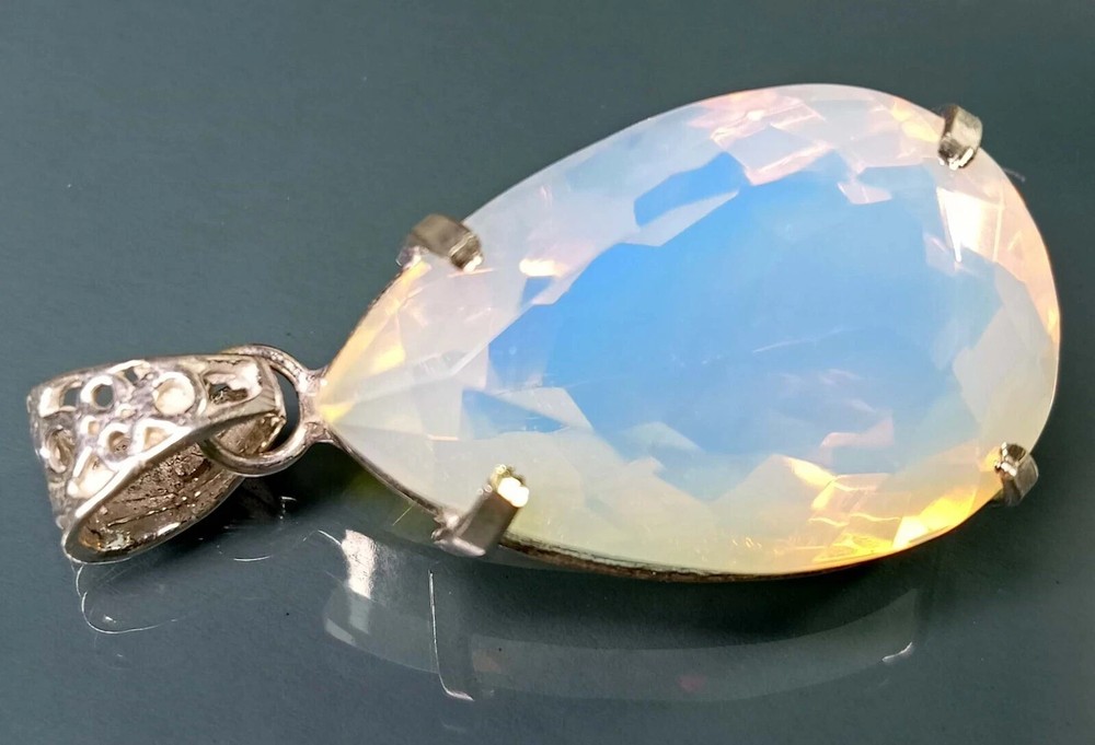 Pear Cut 78-79 Ct Pendant Fire Opal Locket Natural Gemstone EGL Certified PD052