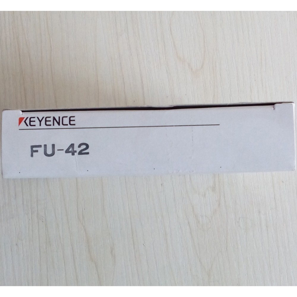 ONE New keyence Fiber Optic Sensor FU-42 Fast Delivery