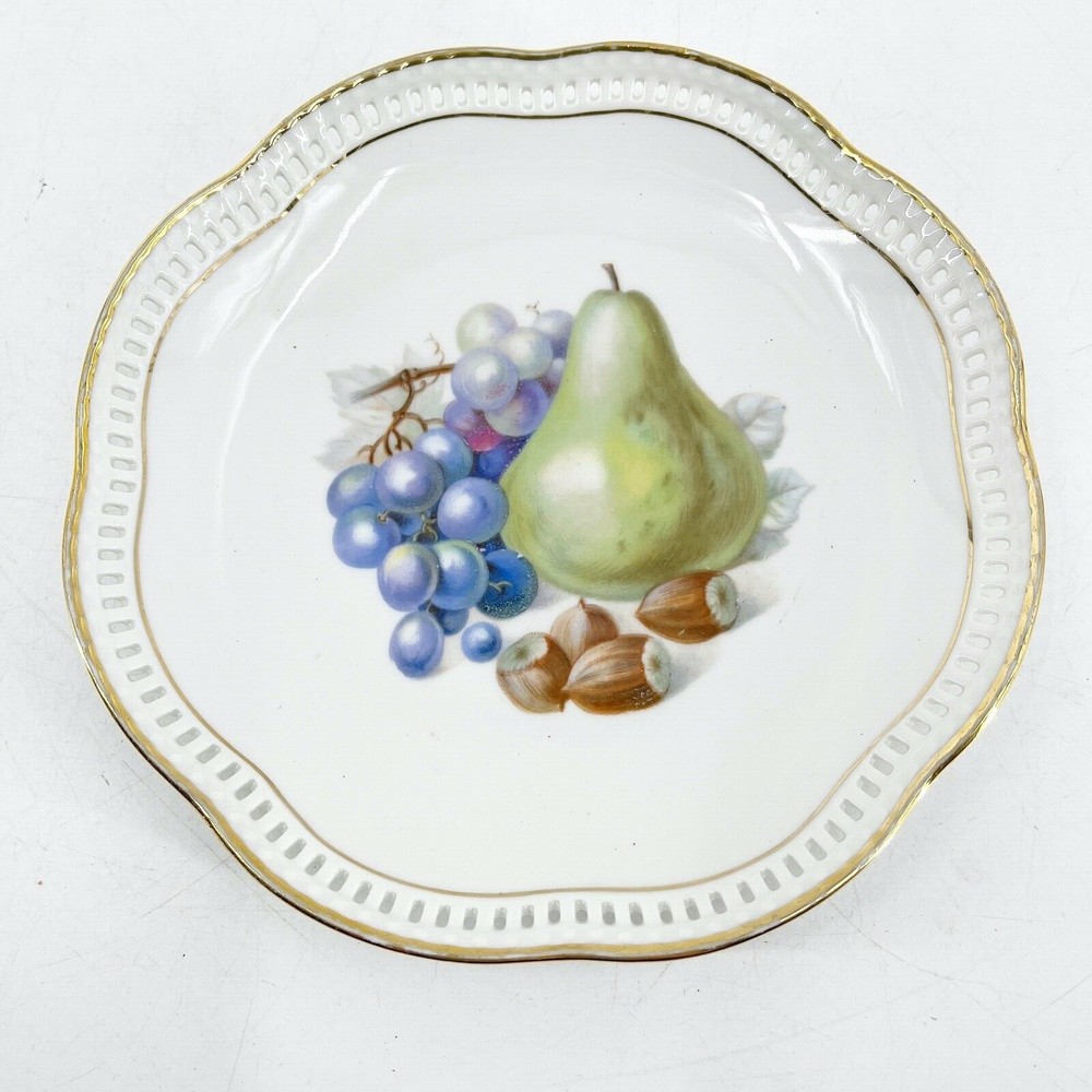 Plato con patrón de fruta SCHUMANN reticulado festoneado borde dorado 7”, Alemania, excelente