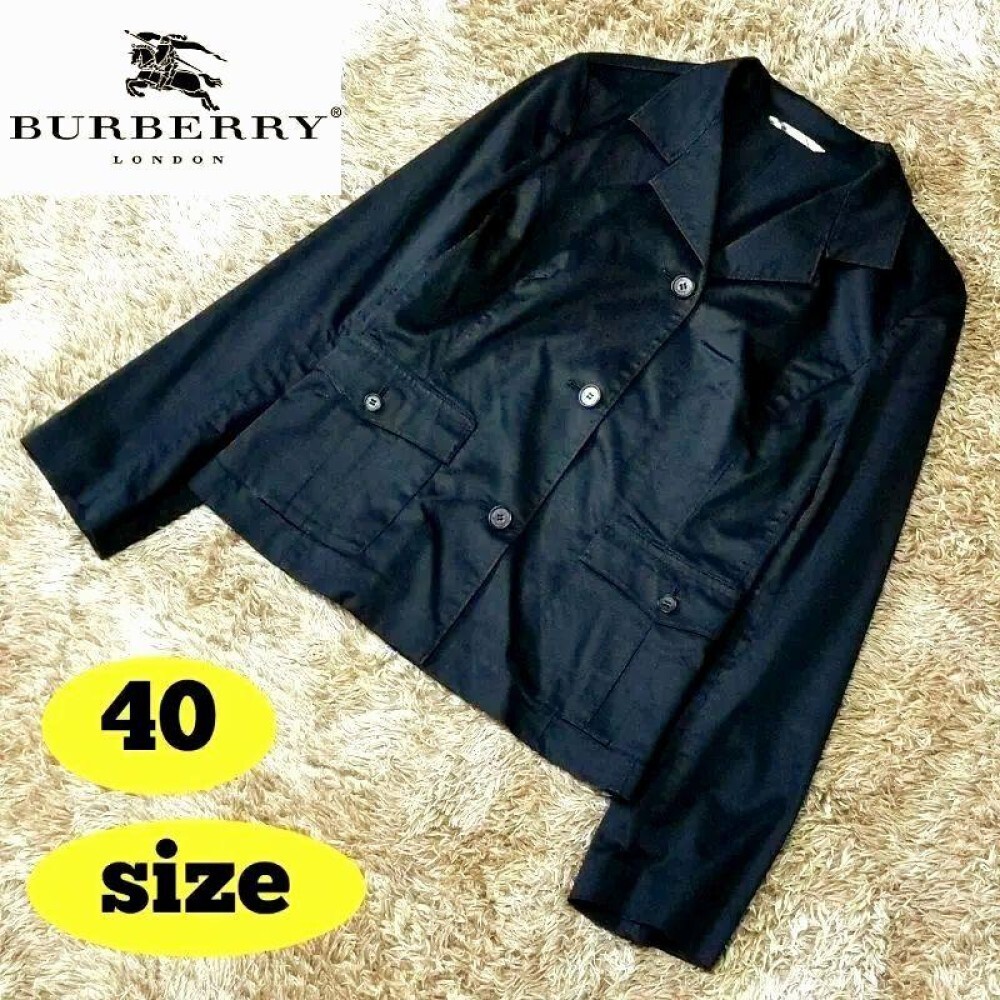 Stylish Japanese Burberry Spring Coat for Women Elegant Lightweight Design