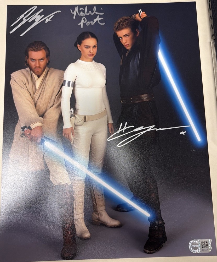 Star Wars AOTC Cast Shot Signed By Portman Hayden Ewan SWAU Witness