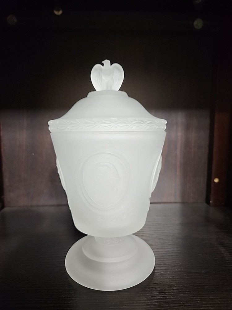 Vintage Fenton 1976 Bicentennial Frosted Glass Compote Candy Dish