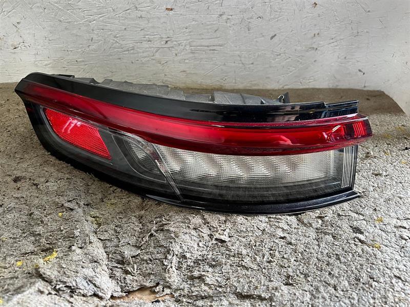 21-24 Jeep Grand Cherokee Outer Tail Light 68421133AD LED Driver Left 2902845