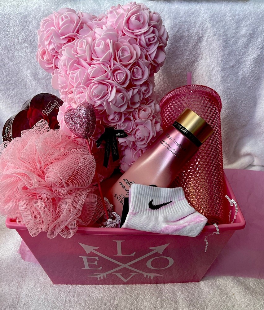 Women Valentines Day Gift Basket-image