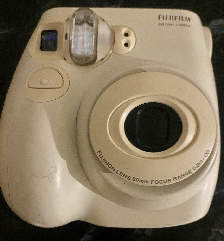 Fujifilm Instax Mini 7S Instant Camera with Quick Prints  