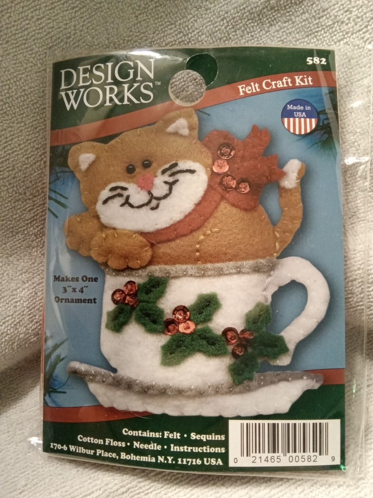 SALE - Teacup Cat - Christmas ornament felt applique kit- Design Works 582-image