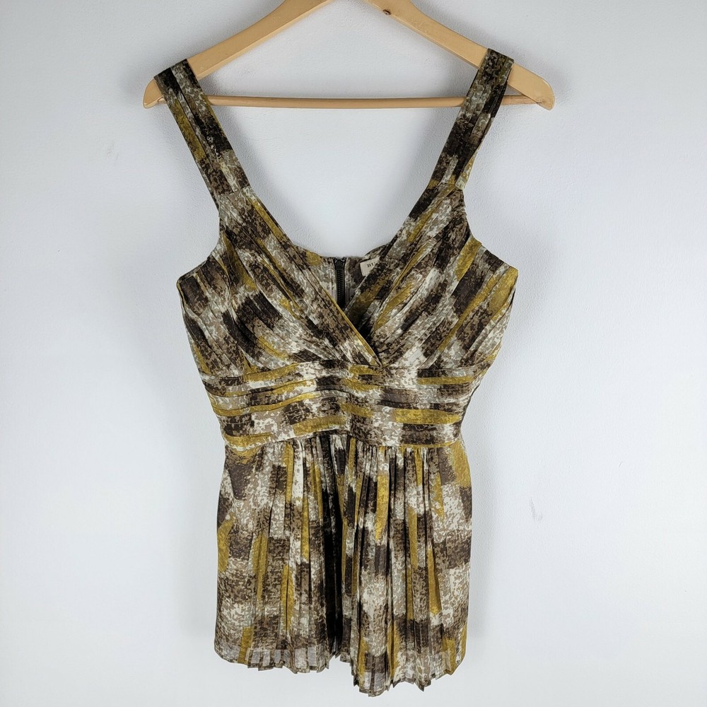 NWT $595 Burberry womens silk pleated dark mustard tank top blouse lined sz 10