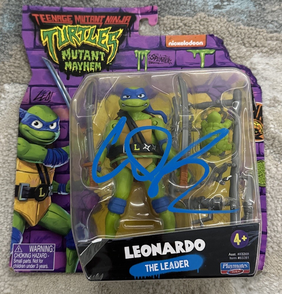 VANILLA ICE SIGNED NINJA TURTLES ACTION FIGURE (LEONARDO) - BECKETT COA