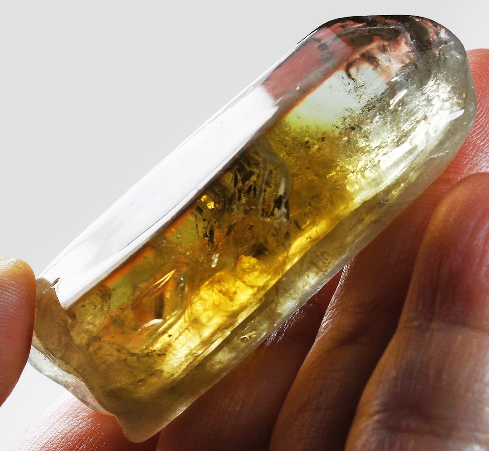 232Ct Natural Champagne Smoky Quartz Crystals Facet Rough Specimen YSQZ875