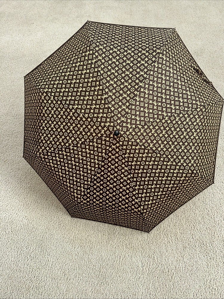 AUTHENTIC Louis Vuitton Vintage Monogram Designer Fashion Umbrella