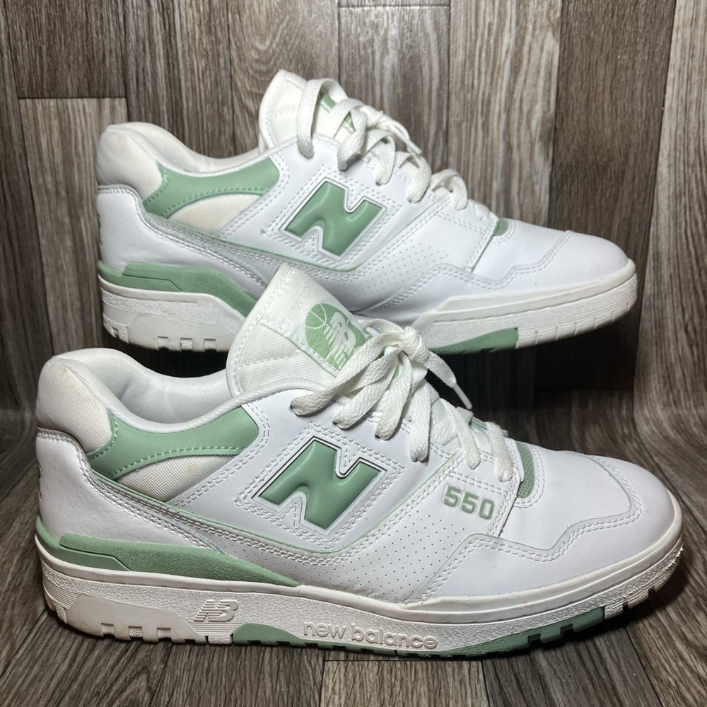 New Balance 550 White Mint Green Sz 11 D Running Shoes Sneakers Excellent Shape