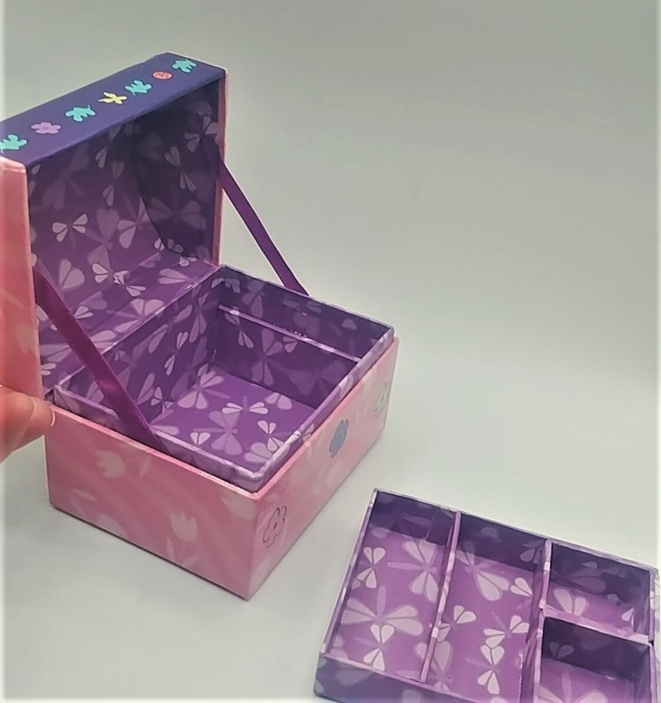 Disney s Classic Pooh Tri-Coastal Design, NYC Cardboard Trinket Jewelry Box