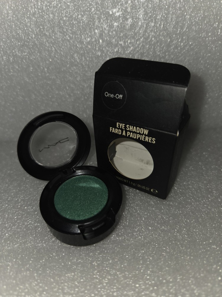 M.A.C - Eye Shadow (One-off) - Fard à Paupieres -BRAND NEW in BOX .05oz