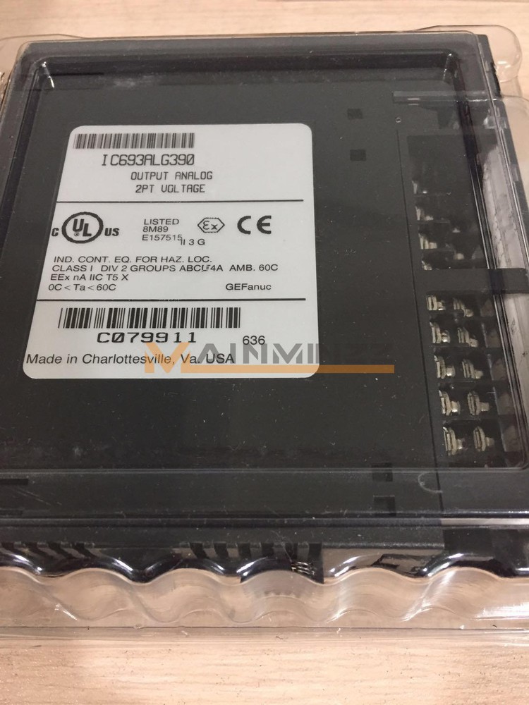 One New GE FANUC Output Module IC693ALG390