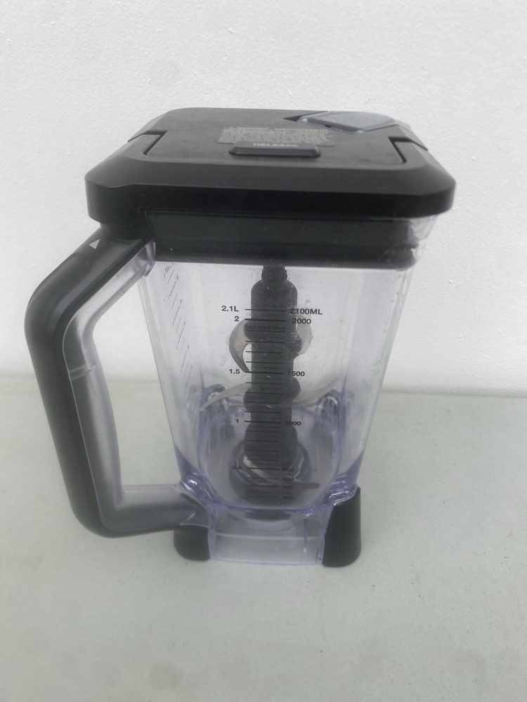 Ninja 72oz Blender Pitcher Replacement W/ Lid Blades NJ600 Clean