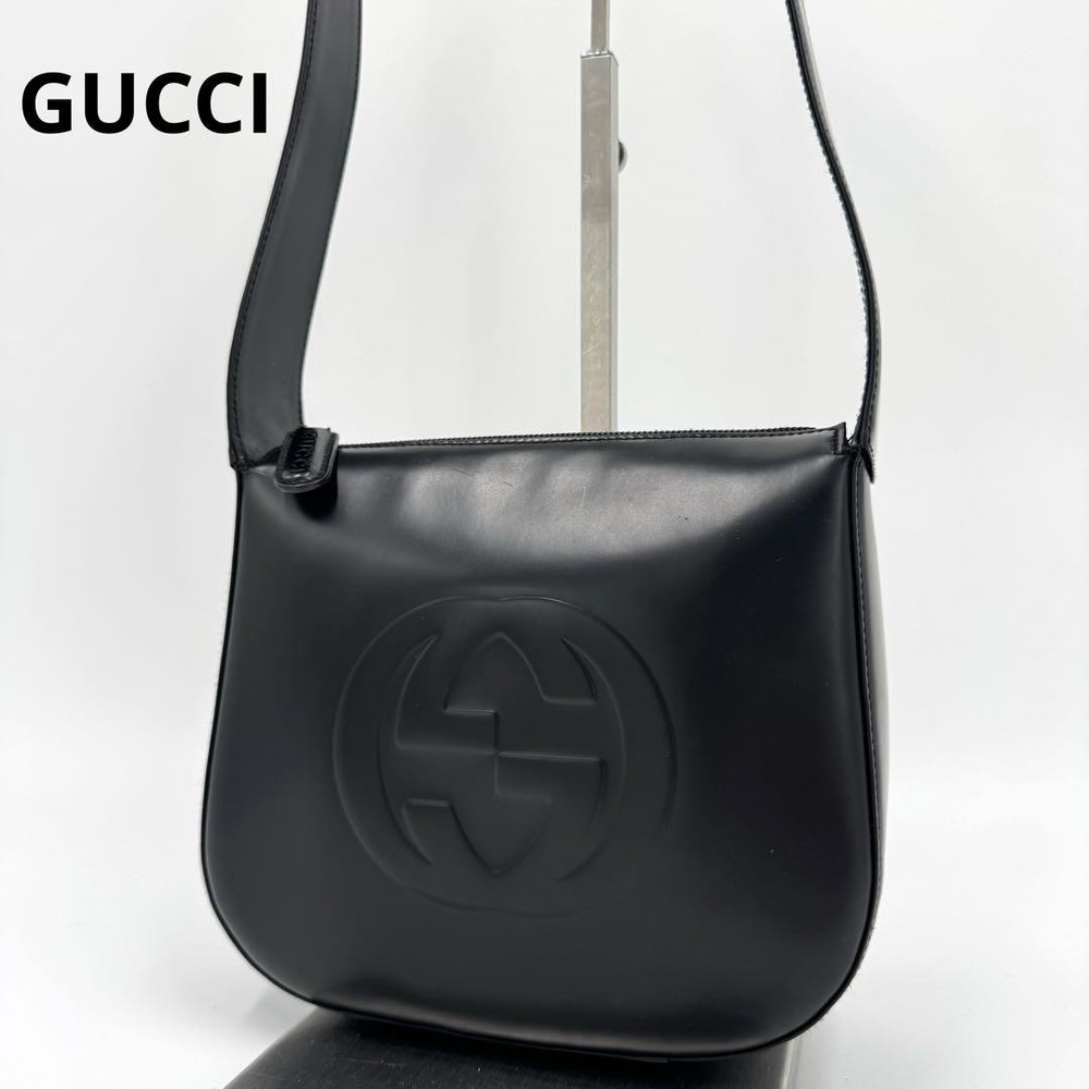 Gucci Soho Enamel Leather Bag in Excellent Condition Formal Style  
