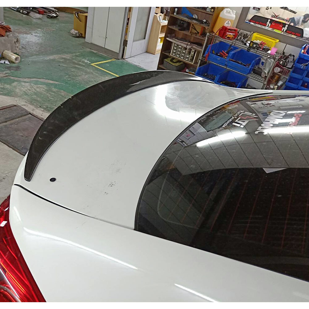 Hyundai Elantra Avante 6th Gen 2018 P Type Carbon Fiber Trunk Spoiler
