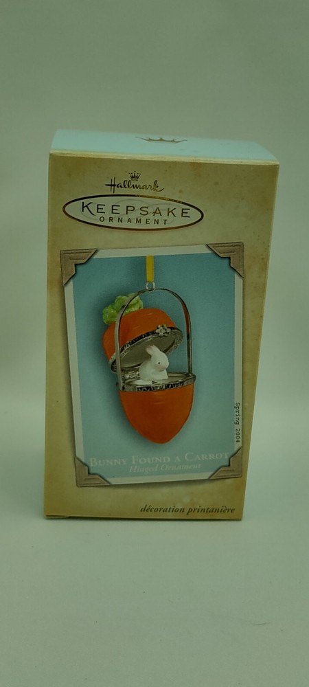 Hallmark Bunny Found A Carrot Keepsake Ornament