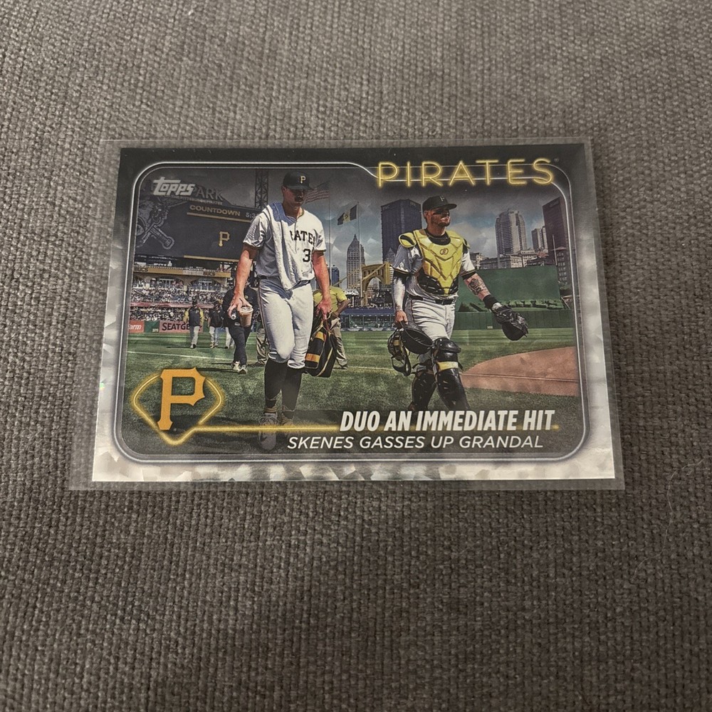 2024 Topps Update Series Silver Foil US160 Paul Skenes & Yasmani Grandal Rookie Card