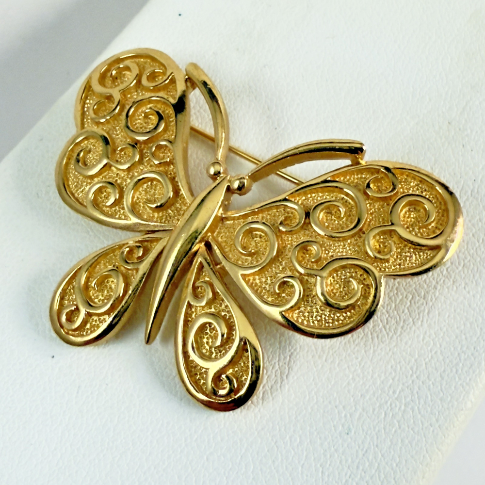 Vintage CROWN TRIFARI Signed Gold Tone Butterfly Brooch Pin  