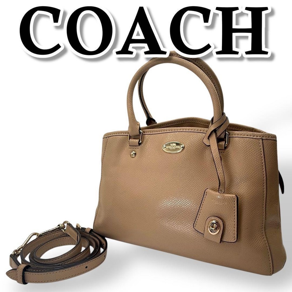 Coach Beige Leather Crossbody Shoulder Bag in Excellent Condition