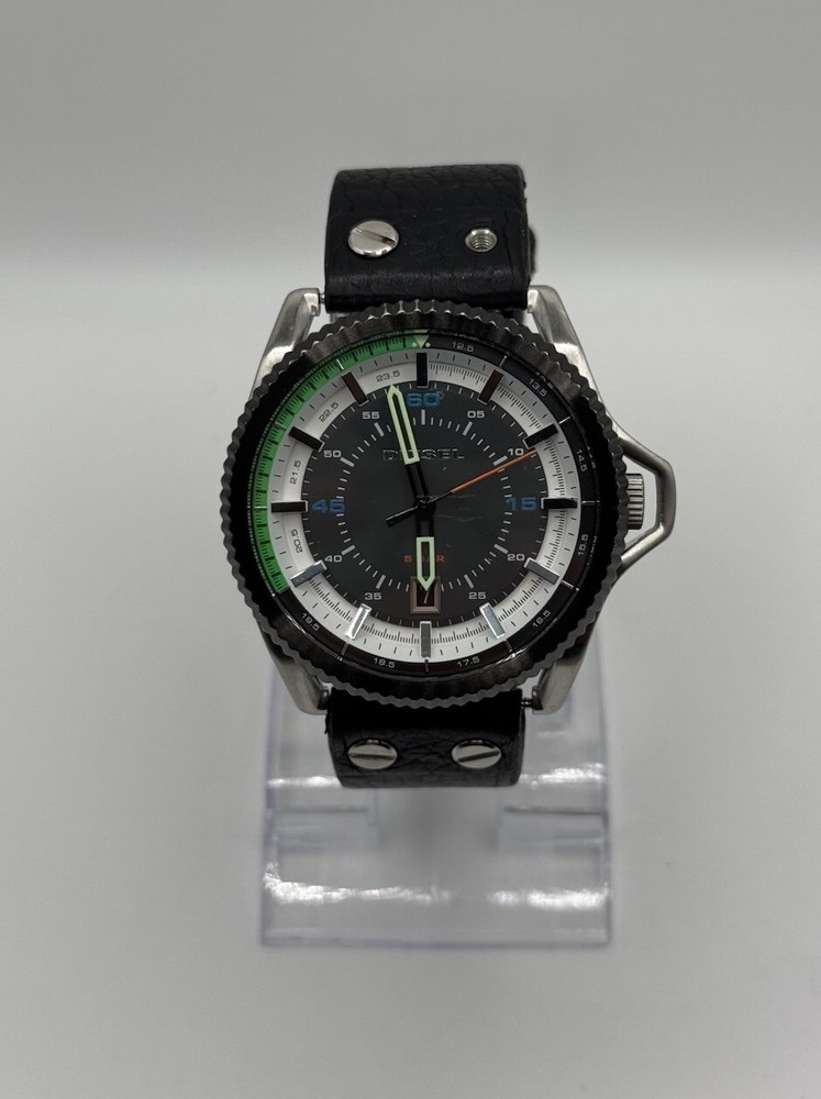 Diesel DZ1717 White Dial Black Leather Strap Analog  Quartz Men's Wristwatch