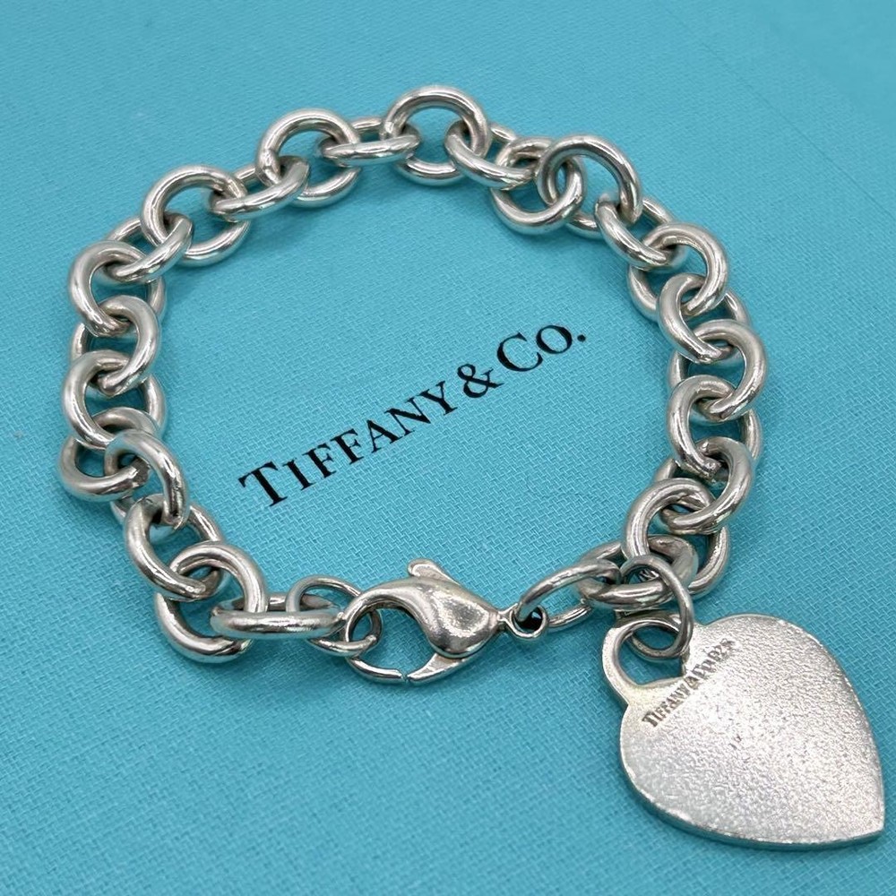 Tiffany & Co Authentic Silver Heart Tag Charm Bracelet Pre-Owned