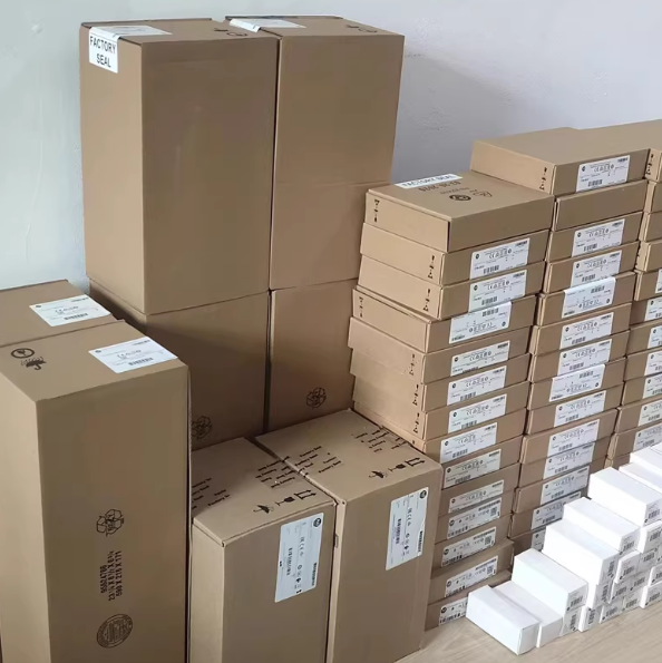 Allen Bradley New Original Touch screen 2711-K6C9 UPS or DHL fast delivery