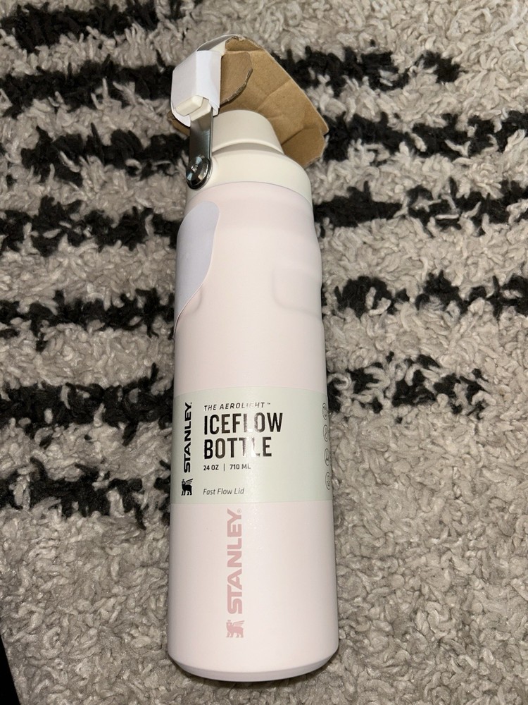 STANLEY Ice Flow  Bottle 24oz. Fast Flow Lid