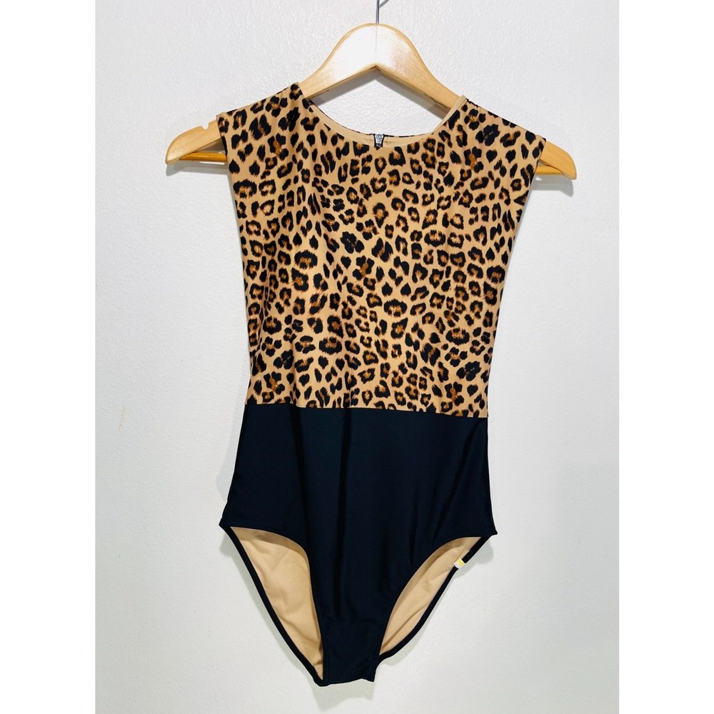 Cheetah print Summersalt swimsuit for women beach resort vacation size 6