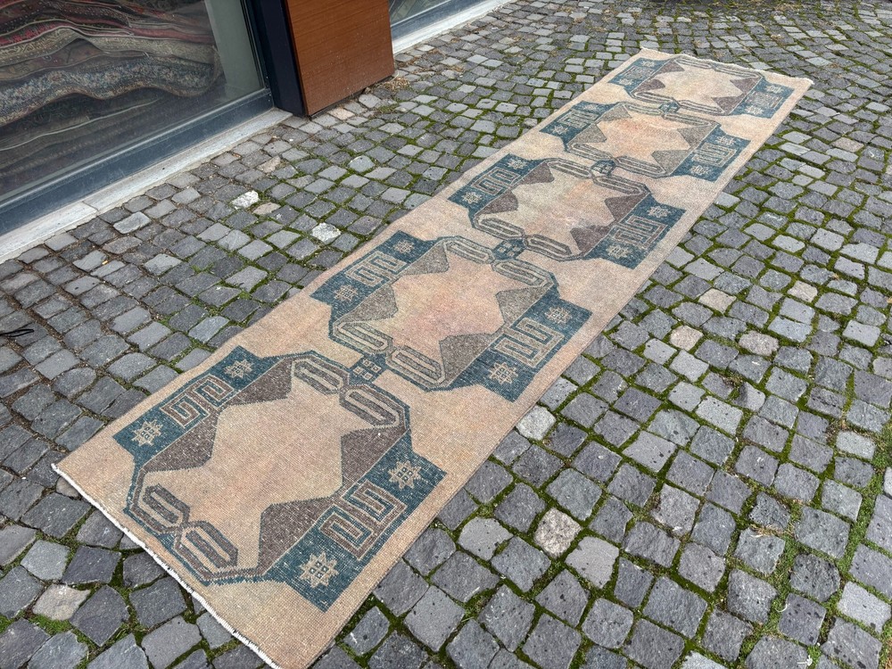 Bohemian rugs, Runner rug, Handmade, Turkish rug, Vintage, Wool | 2,9 x 12,0 ft