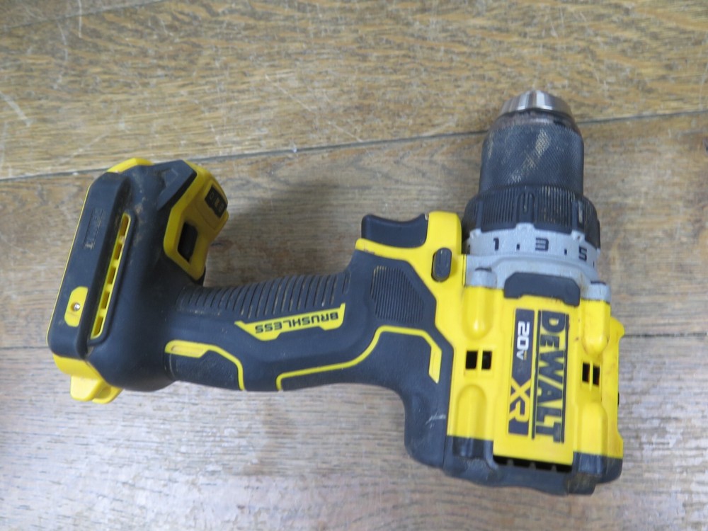 DeWALT DCD800 20V Cordless Brushless Compact 1/2in Drill Driver Pre-Owned
