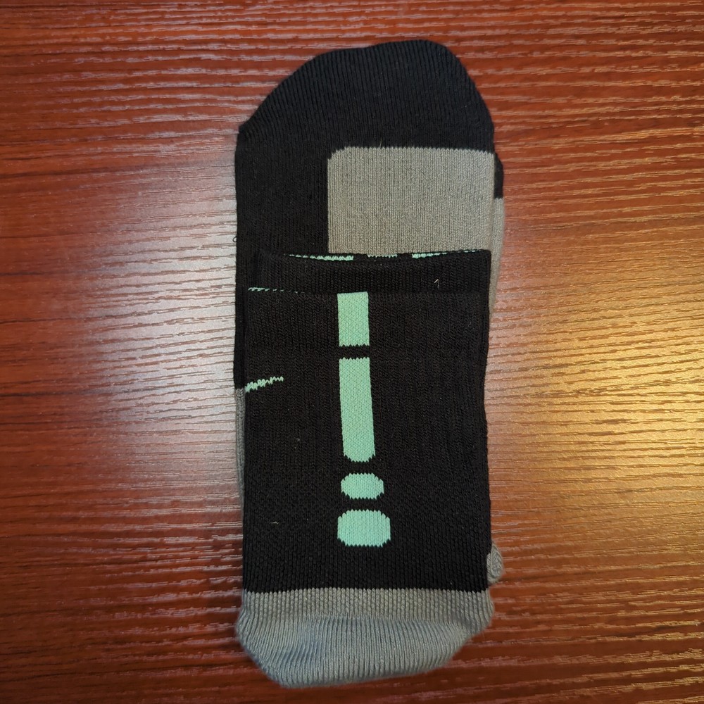 New Original Nike Elite Socks Quarter Cut Size XL Black/Mint Green Basketball