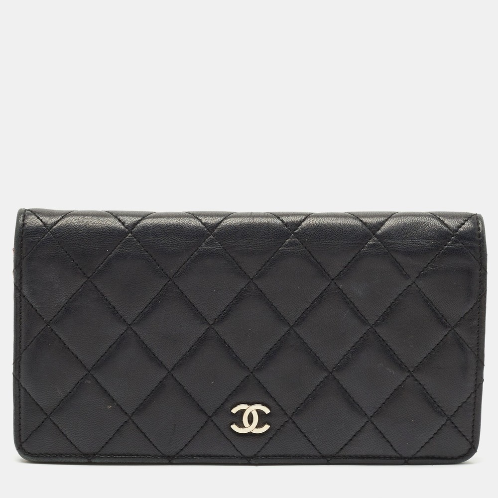 Chanel Black Quilted Leather L Yen Wallet