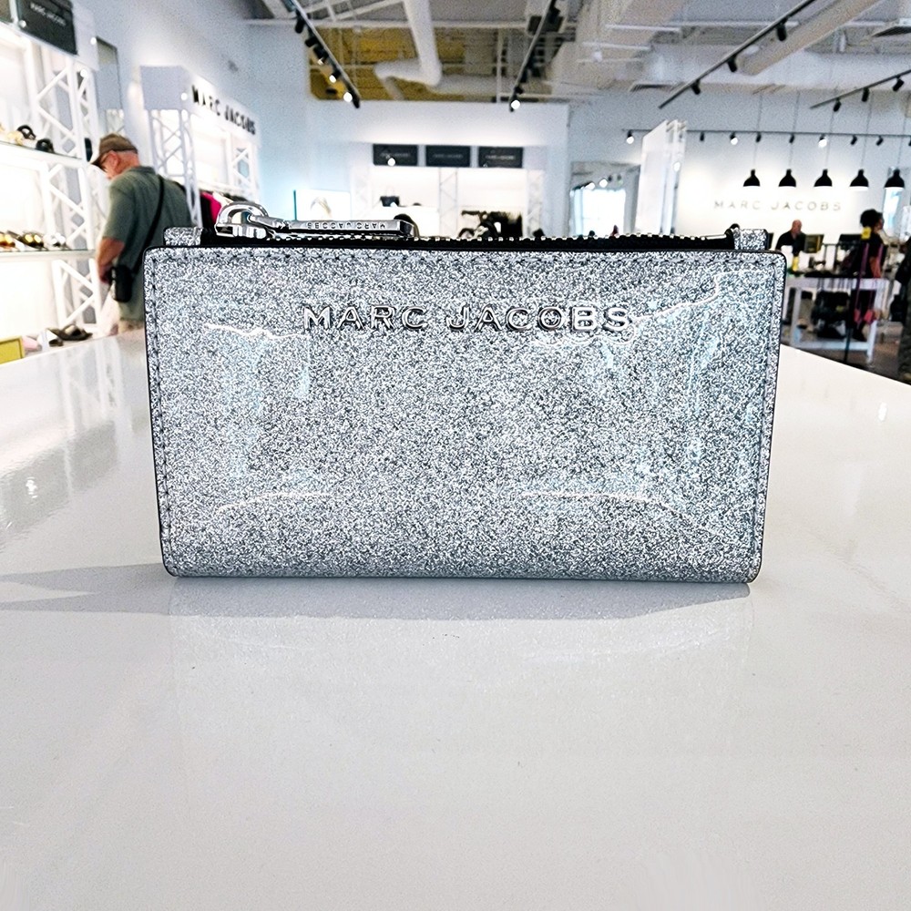 Authentic New Marc Jacobs Sliver Glitter BiFold Wallet with Coin Pocket
