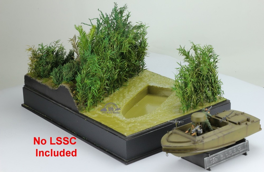 PreSale 1:35 Diorama Base Mekong River for Navy Seal LSSC, Vietnam War (No Boat)-image