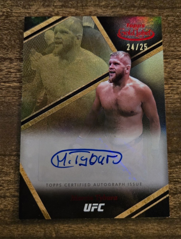 Marcin Tybura Auric Autograph Red 24/25 2024 Topps Gold Label
