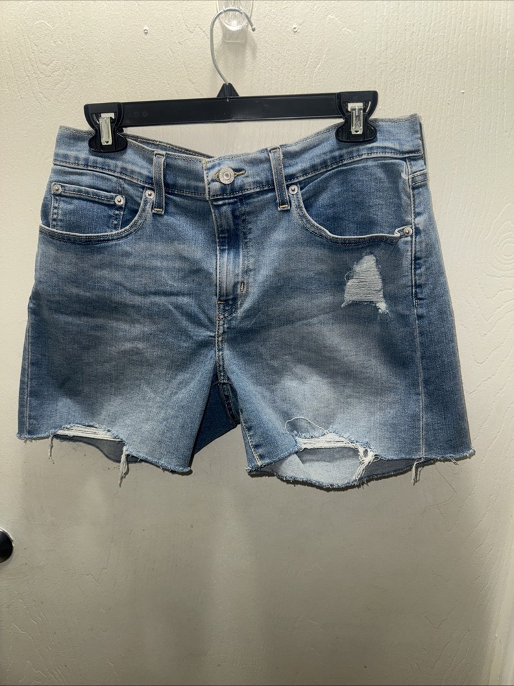 Levi's Women's Mid-Length Blue Denim Shorts Size 31