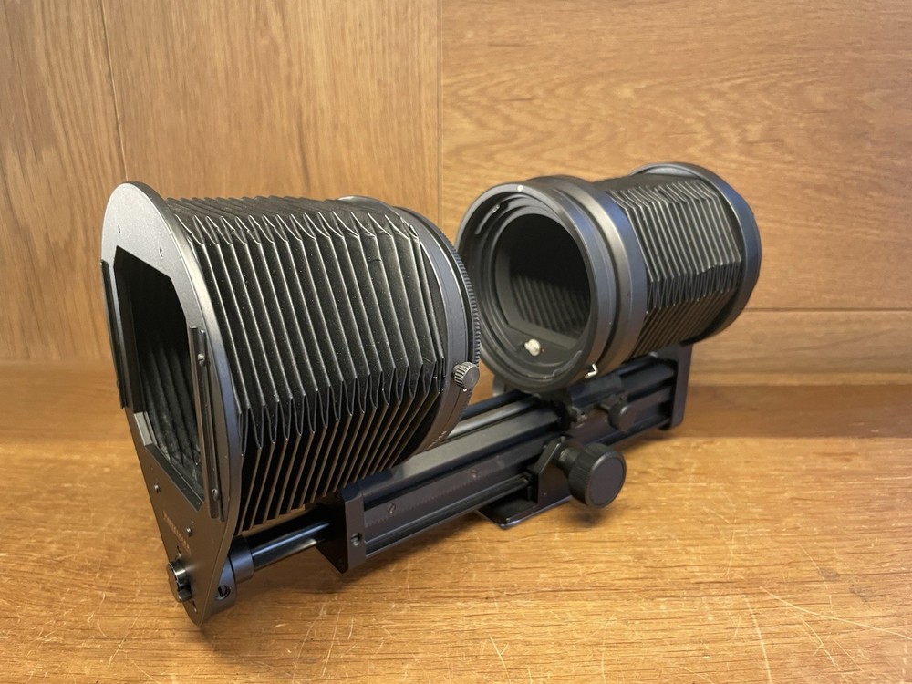 *Mint* Hasselblad Extension Macro Bellows Late Model & Bellows Lens Hood From JP