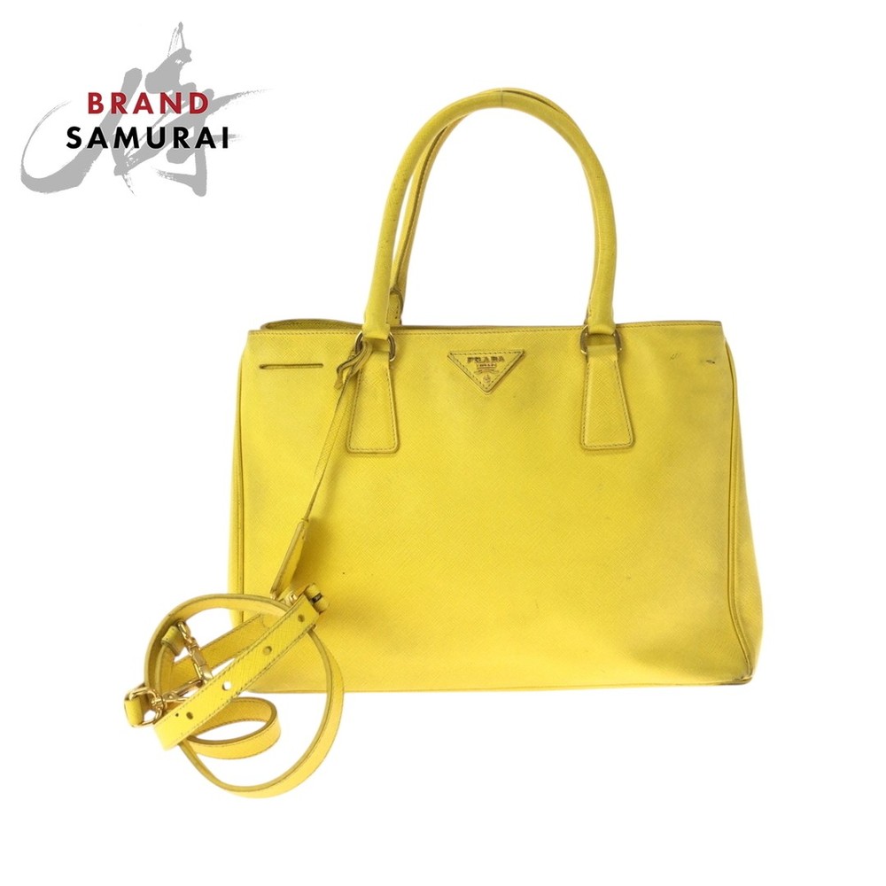 RARE PRADA PRADA Saffiano yellow gold hardware leather BN1874 shoulder bag handb