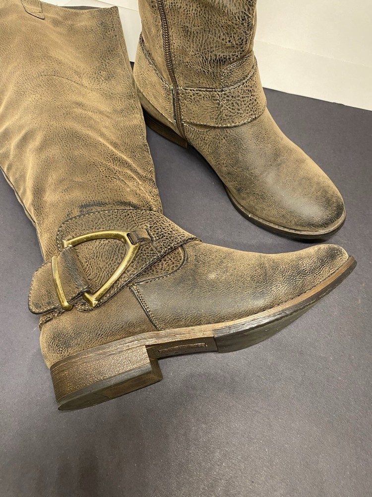 Suede  Crown Vintage Bella Knee Boots Sz. 6 1/2