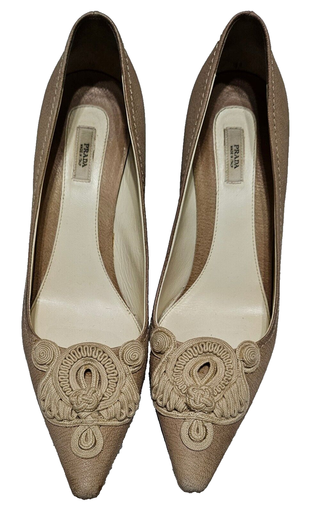 Prada Women's Beige Leather Pointed Toe Stiletto Heels IT 39 Nuance