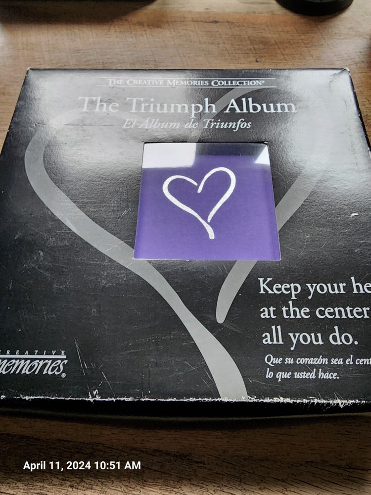 TRIUMPH ALBUM Creative Memories Collection Twelve 7