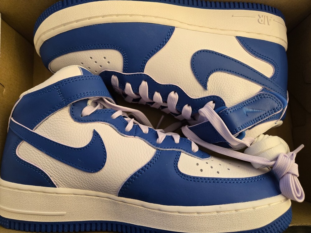 Women's Size 8 -  NEW Nike Air Force 1 '07 Mid Whit & Military Blue Doll