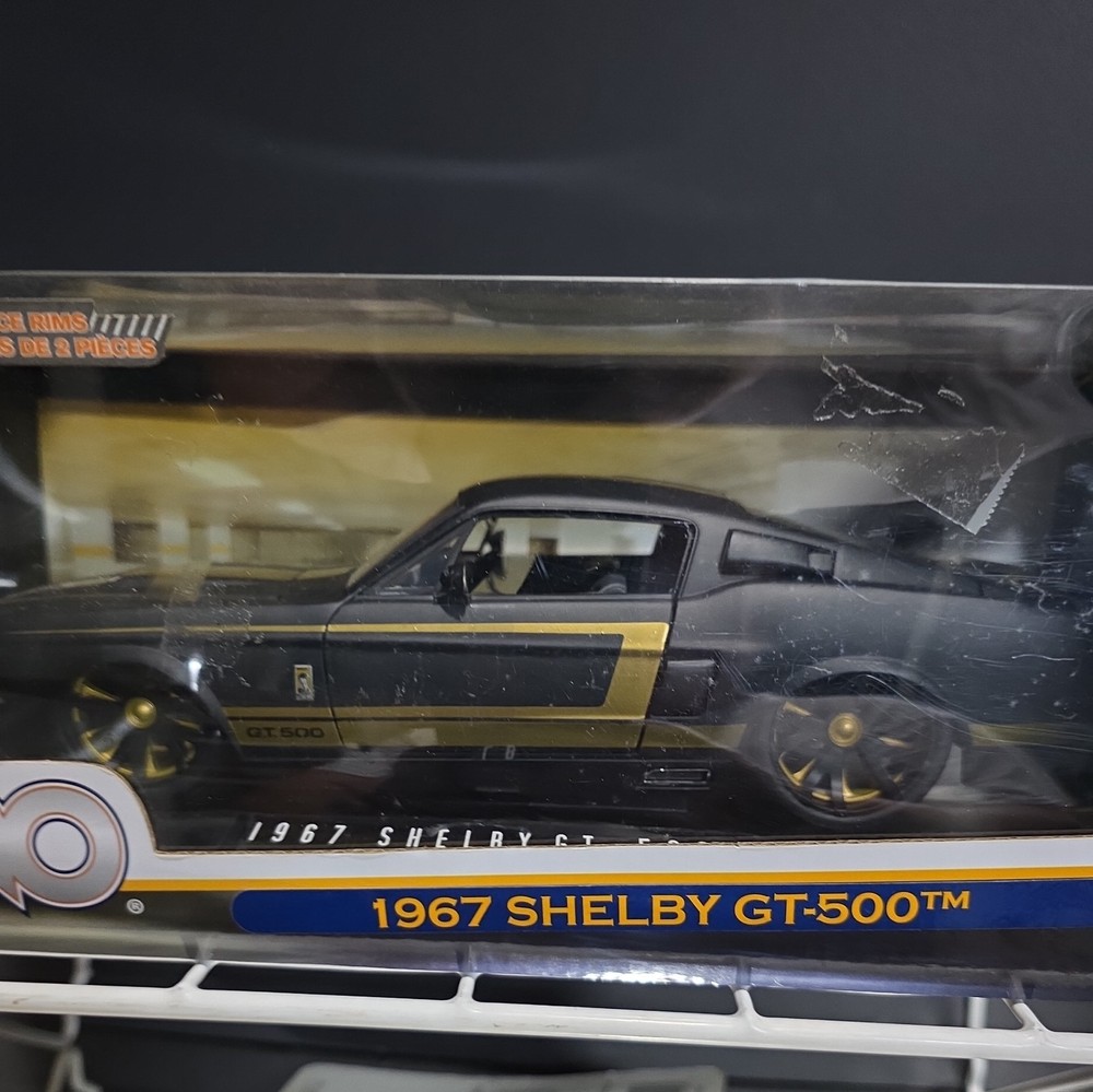 1:18 Jada Toys 1967 Ford MUSTANG Shelby GT-500 Coupe Matt Black/Gold NIB